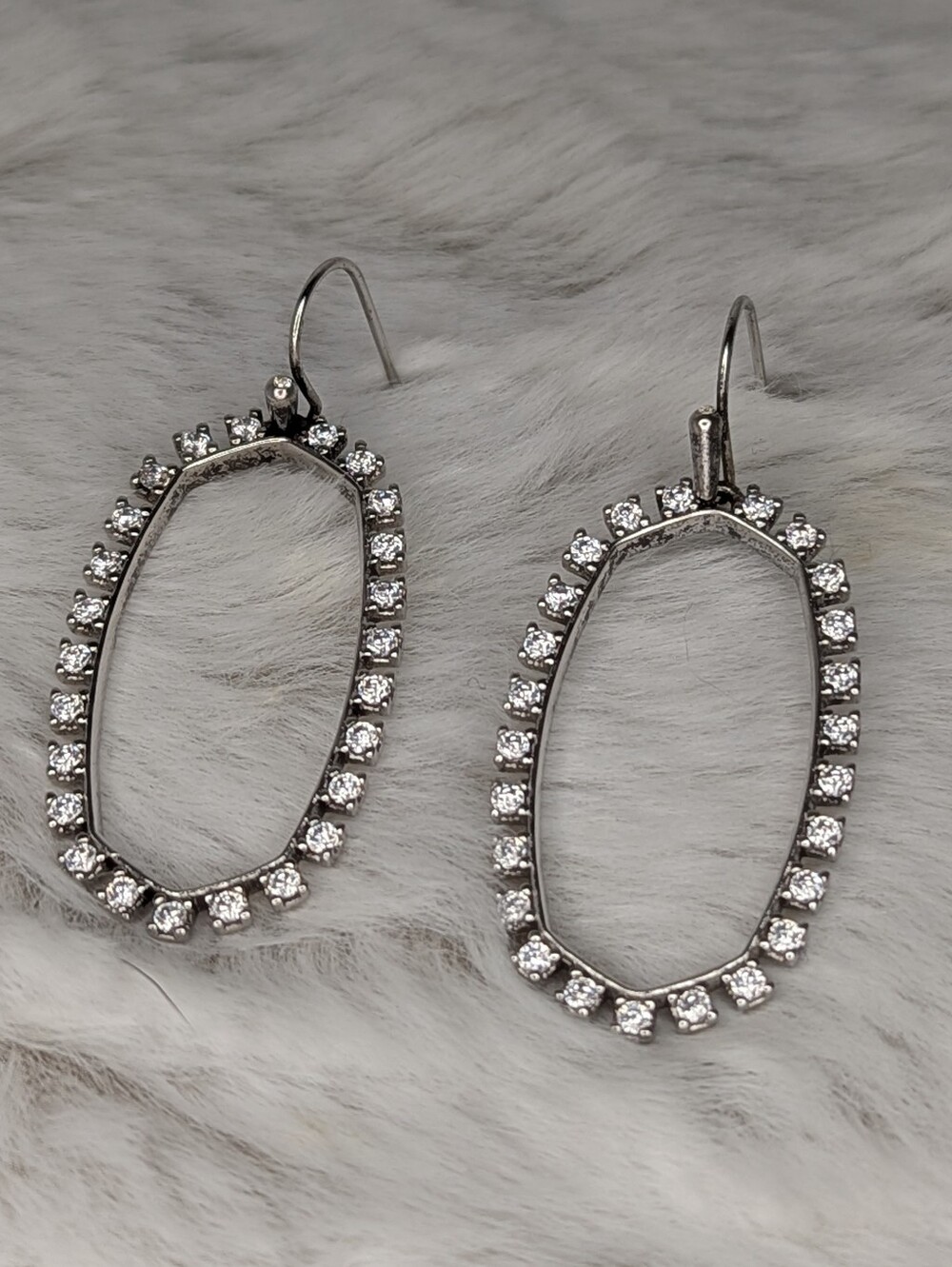 Kendra Scott Elle Open Frame Crystal Drop Earrings - Picture 2 of 3